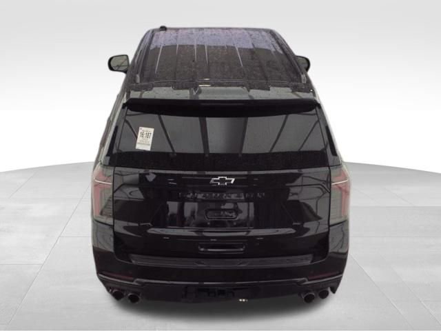 Used 2025 Chevrolet Suburban Z71 AWD/4WD image 5