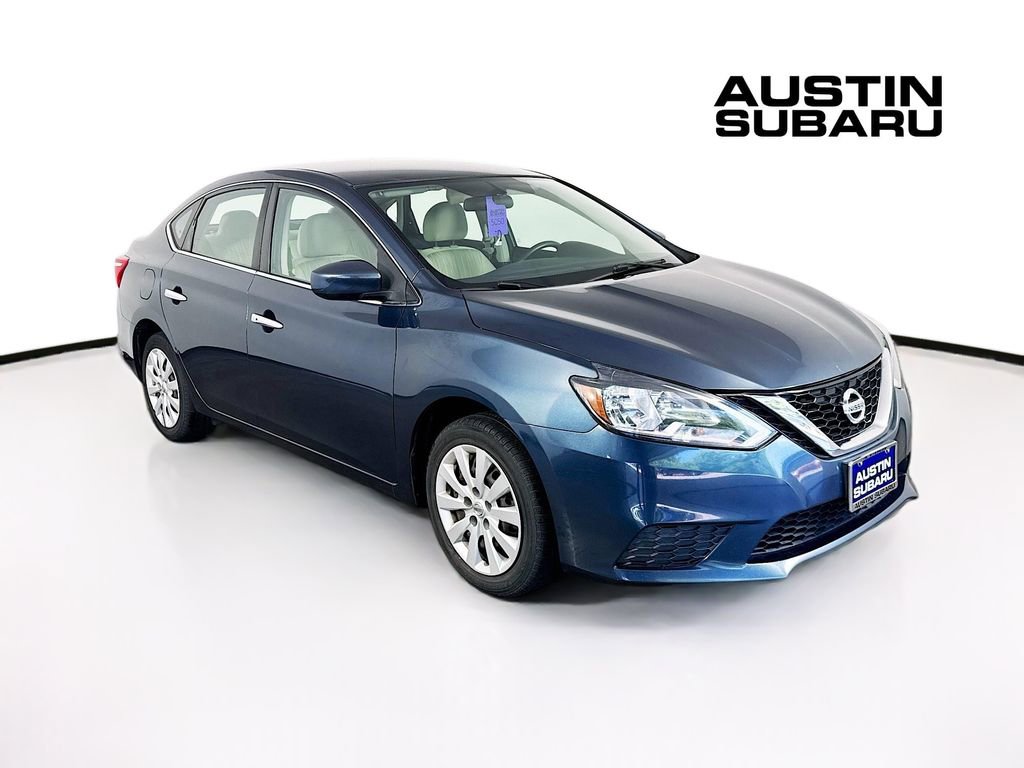 Used 2016 Nissan Sentra SV FWD image 1