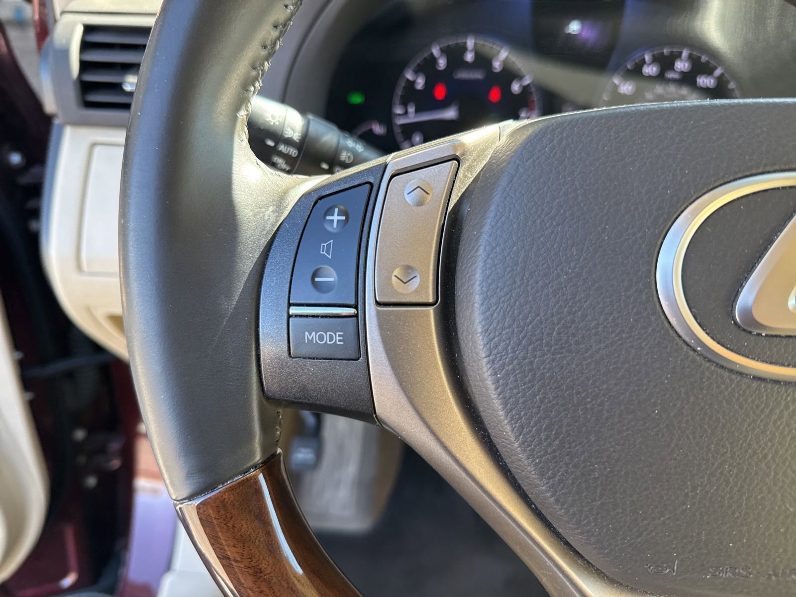 Used 2014 Lexus RX 350 AWD w/ Navigation Package image 23