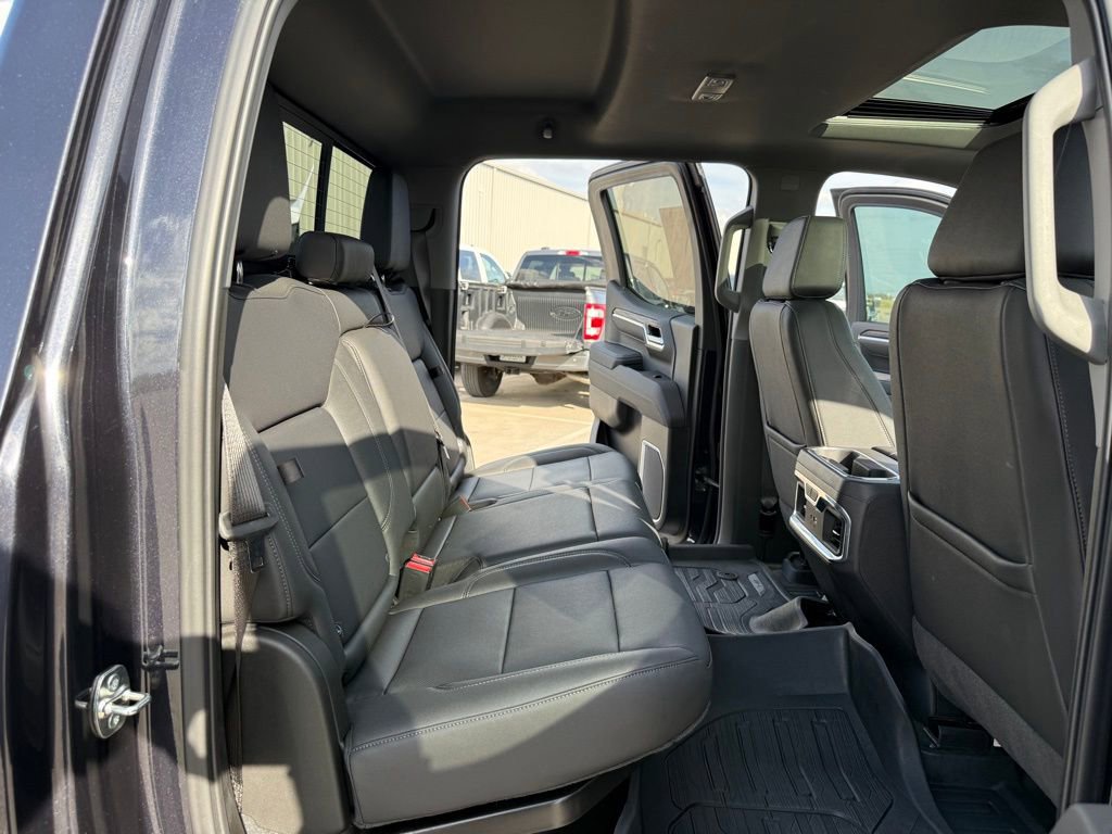 Used 2025 GMC Sierra 1500 SLT w/ SLT Premium Plus Package image 22