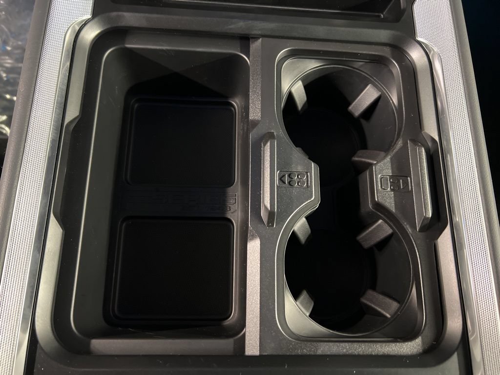 New 2026 Ford F250 Platinum w/ Tremor Off-Road Package AWD/4WD image 15