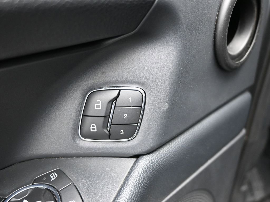 Used 2024 Ford Expedition Max XLT AWD/4WD image 21
