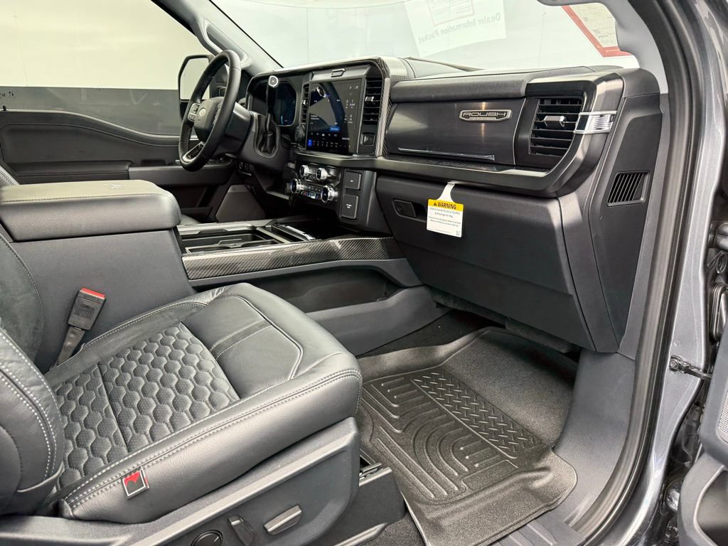 New 2026 Ford F250 Lariat w/ Black Appearance Package AWD/4WD image 54