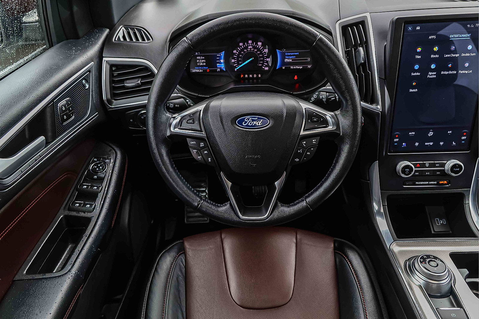 Used 2022 Ford Edge Titanium w/ Equipment Group 301A AWD/4WD image 16