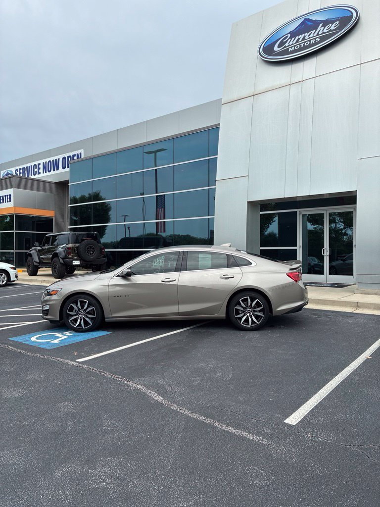Used 2022 Chevrolet Malibu RS FWD image 8
