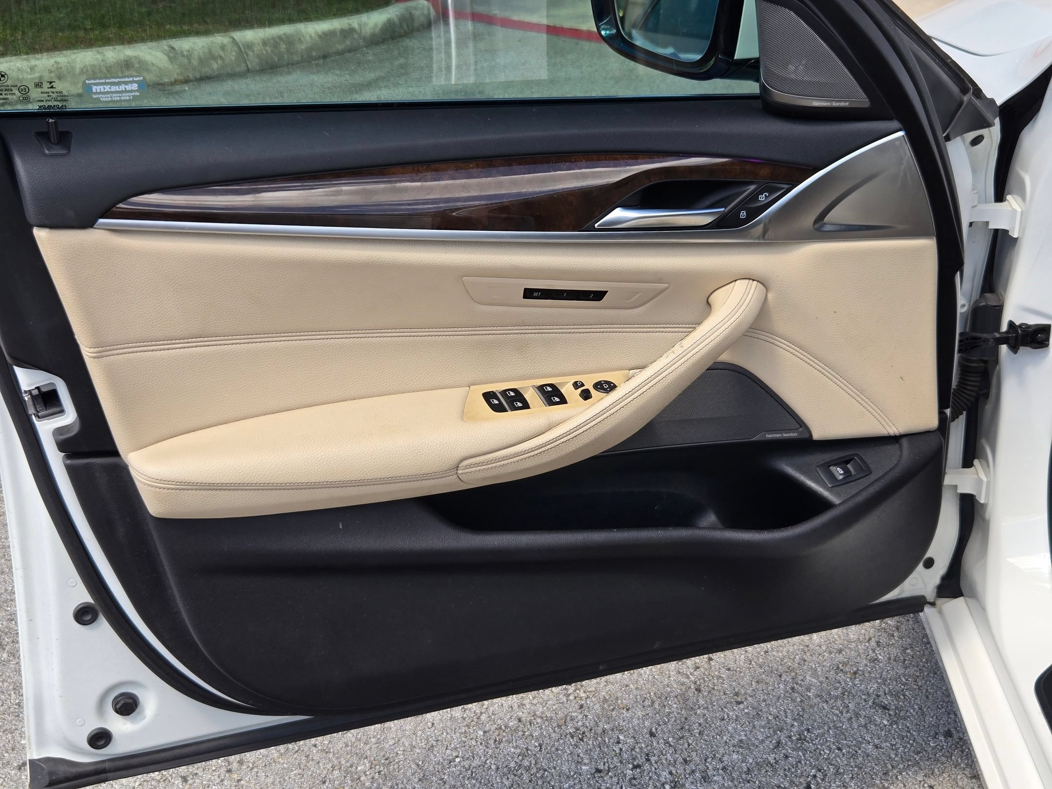 Used 2019 BMW 540i w/ Convenience Package RWD image 10