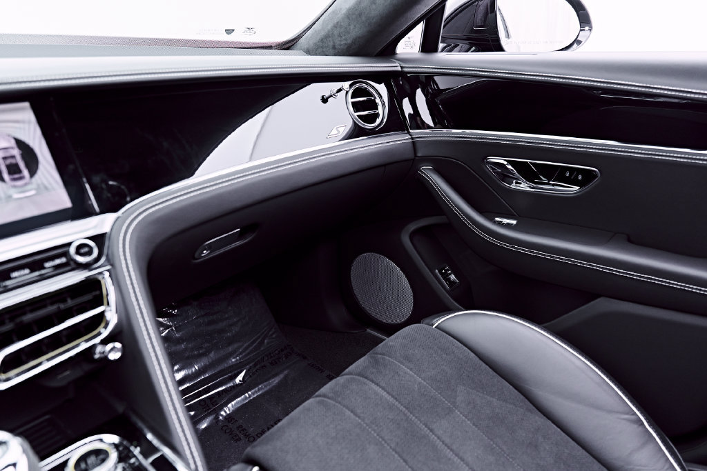 Used 2023 Bentley Flying Spur S V8 AWD/4WD image 81