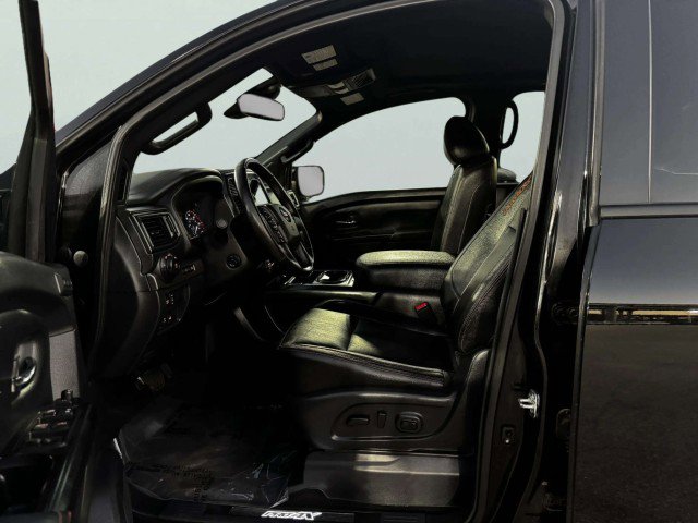 Used 2021 Nissan Titan PRO-4X w/ Pro-4x Convenience Package image 17