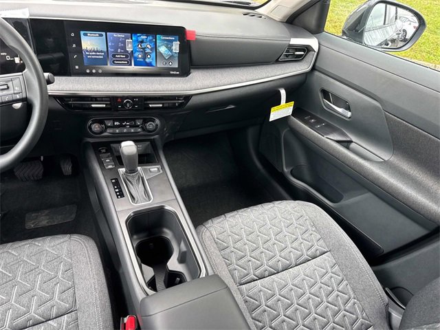 New 2026 Nissan Kicks SV w/ SV Premium Package image 17