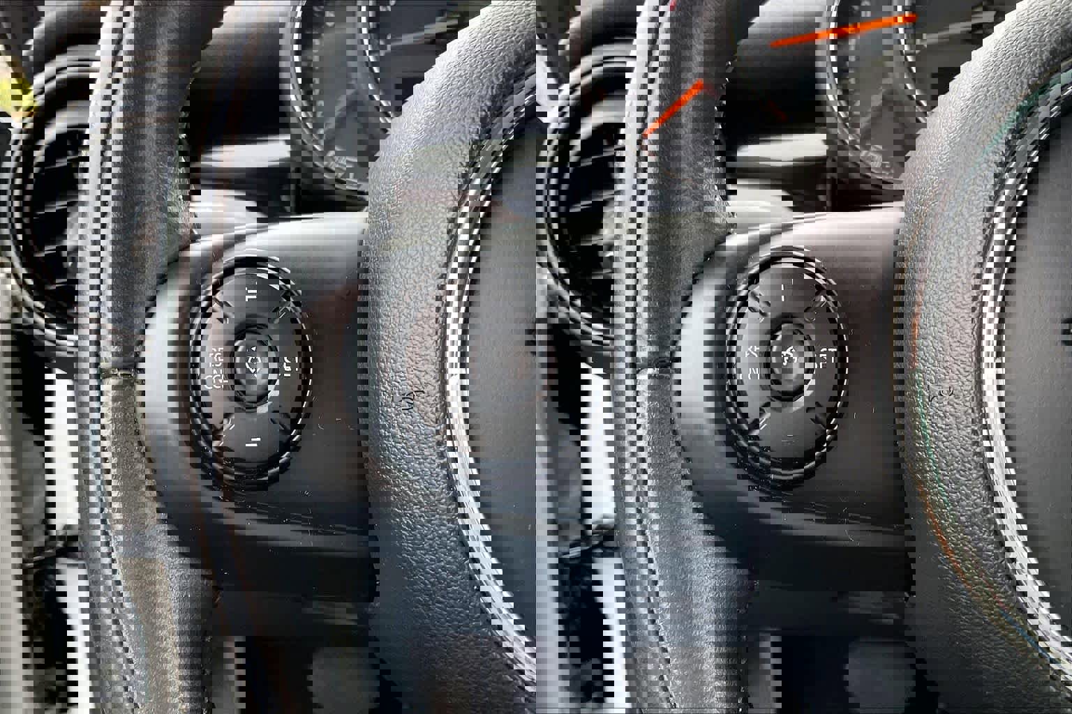 Used 2020 MINI Cooper 2-Door Hardtop image 19