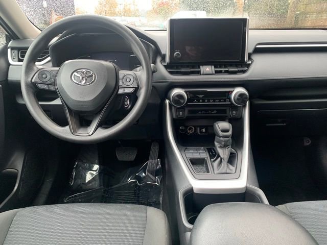 Used 2024 Toyota RAV4 LE image 13