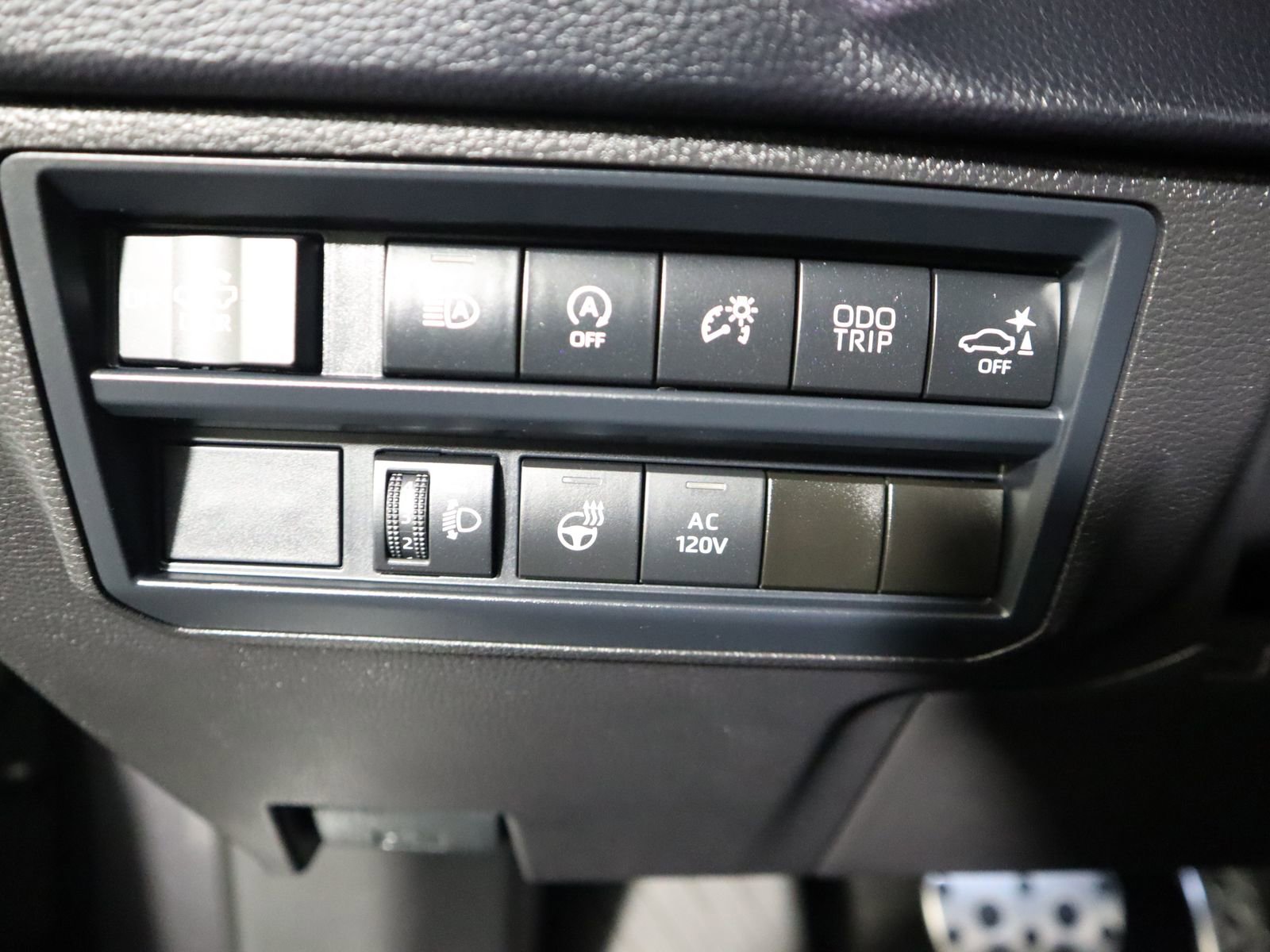 Used 2025 Toyota Tundra SR5 image 30