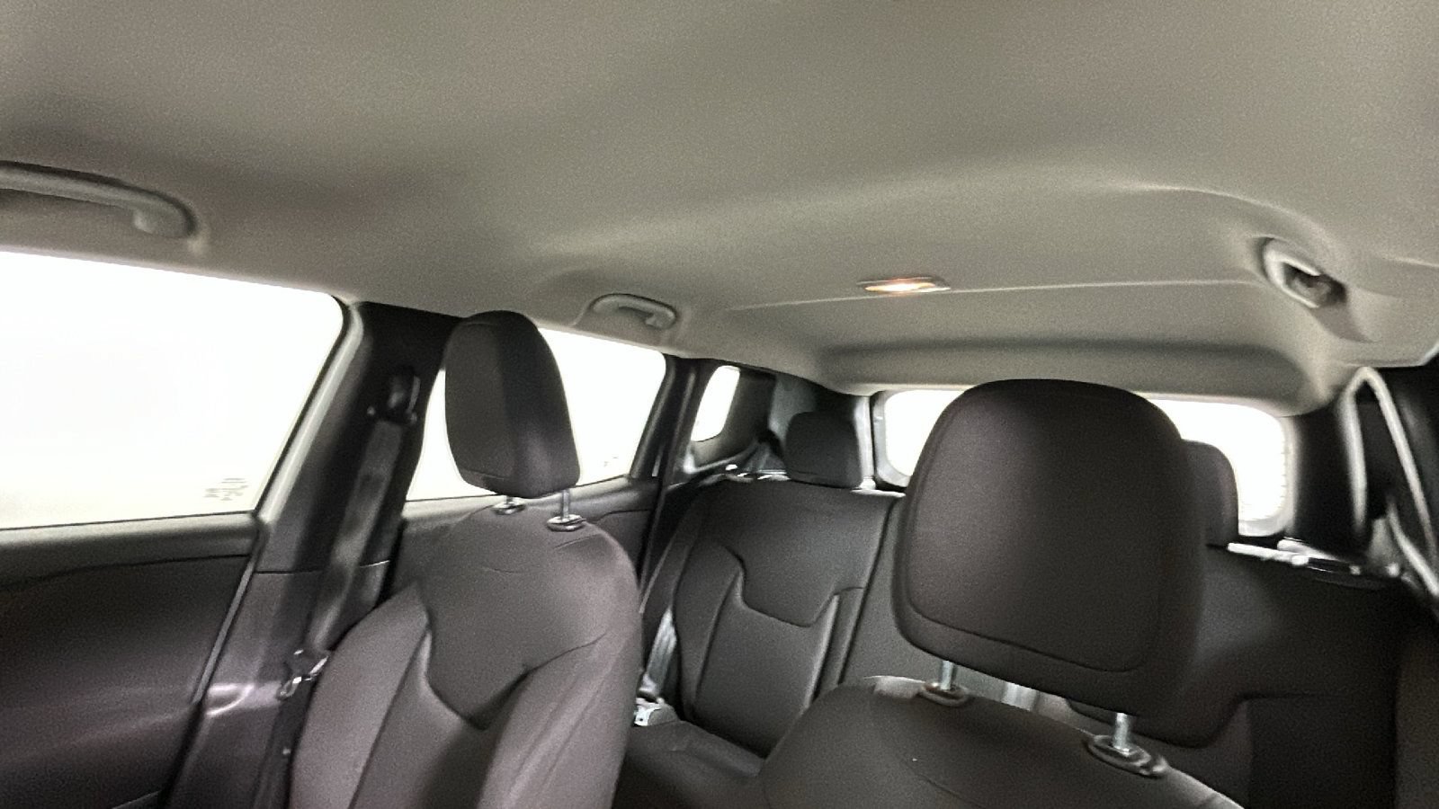 Used 2021 Jeep Renegade Sport AWD/4WD image 14
