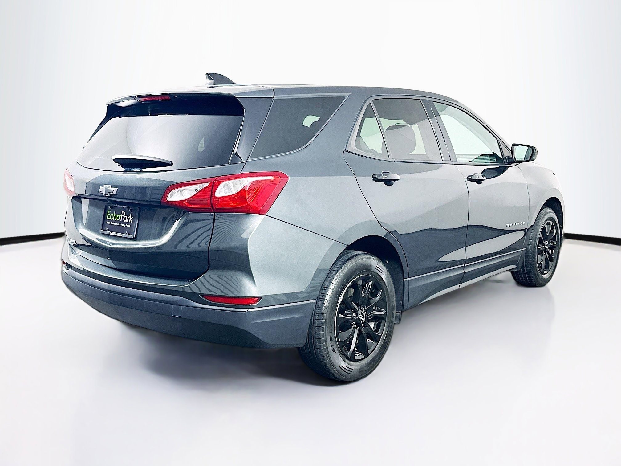 Used 2019 Chevrolet Equinox LS w/ LS Convenience Package image 9