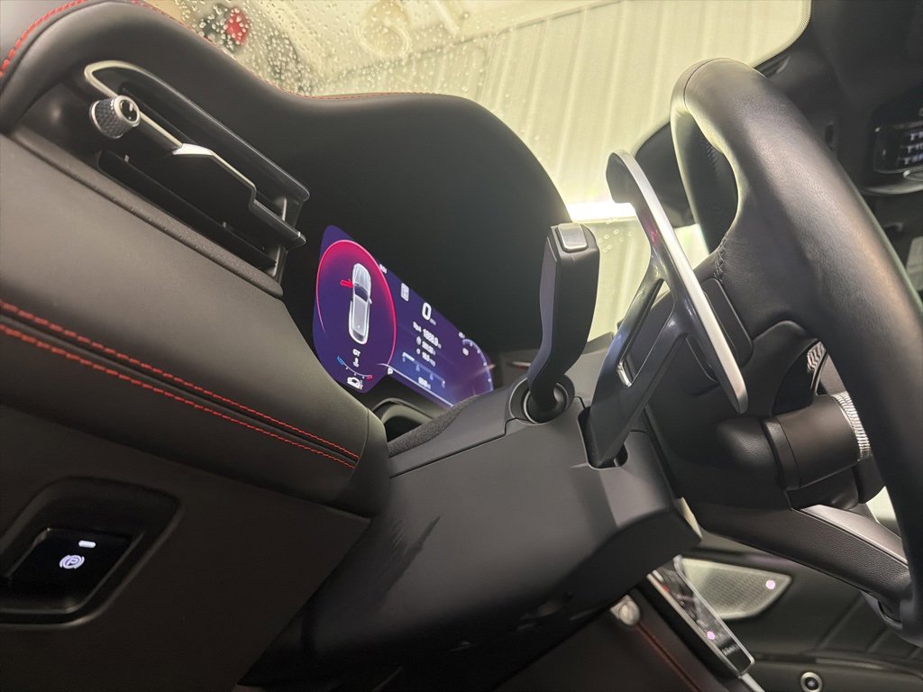 Used 2023 Maserati Grecale Trofeo image 14