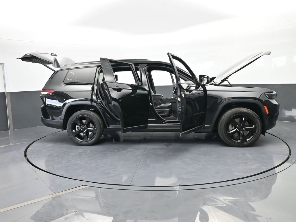 Used 2021 Jeep Grand Cherokee L Laredo image 74