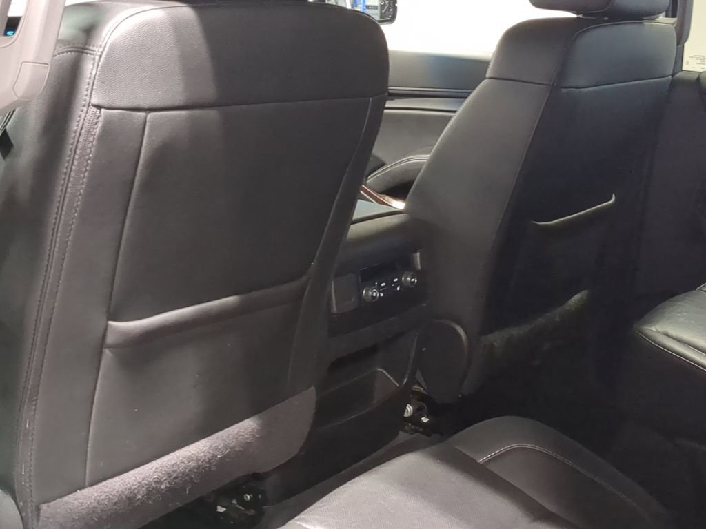 Used 2020 GMC Yukon SLT image 31