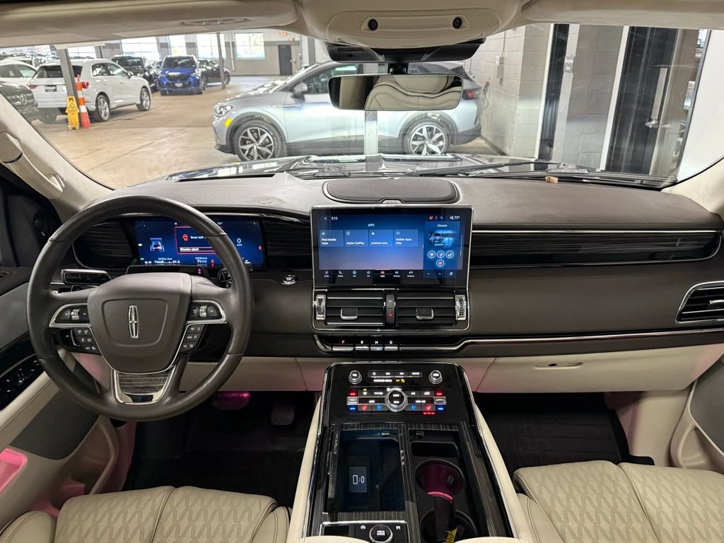Used 2023 Lincoln Navigator Black Label AWD/4WD image 19