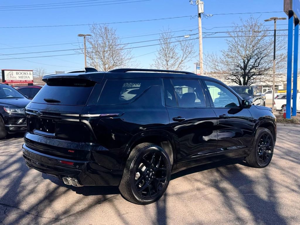 Used 2024 Chevrolet Traverse RS w/ LPO, Floor Liner Package image 6