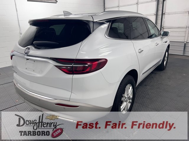 Used 2020 Buick Enclave Essence image 8