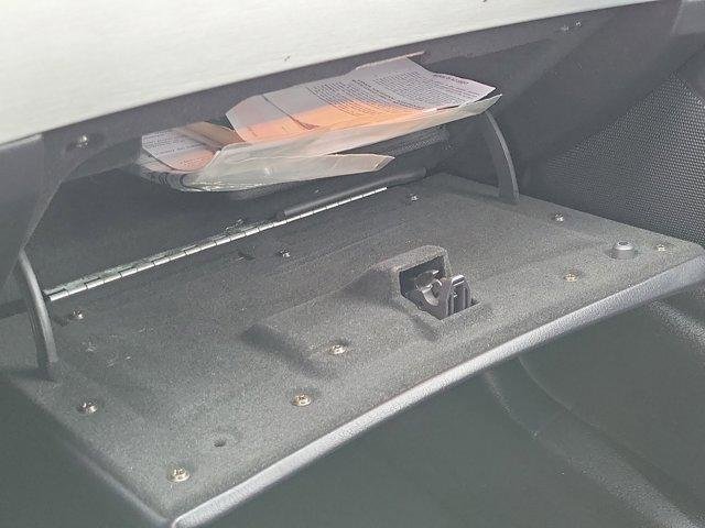 Used 2003 Ford Thunderbird Deluxe image 27