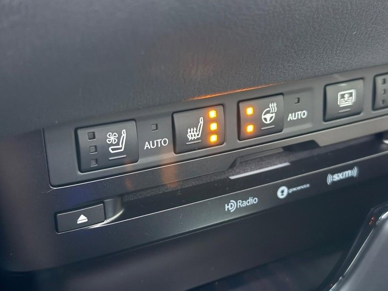 Used 2019 Lexus ES 350 image 29