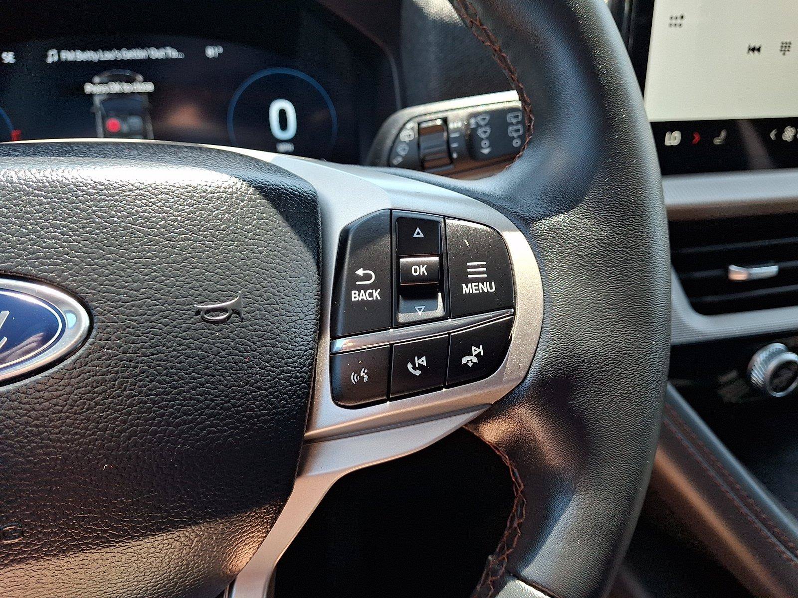 Certified 2025 Ford Explorer Active AWD/4WD image 20