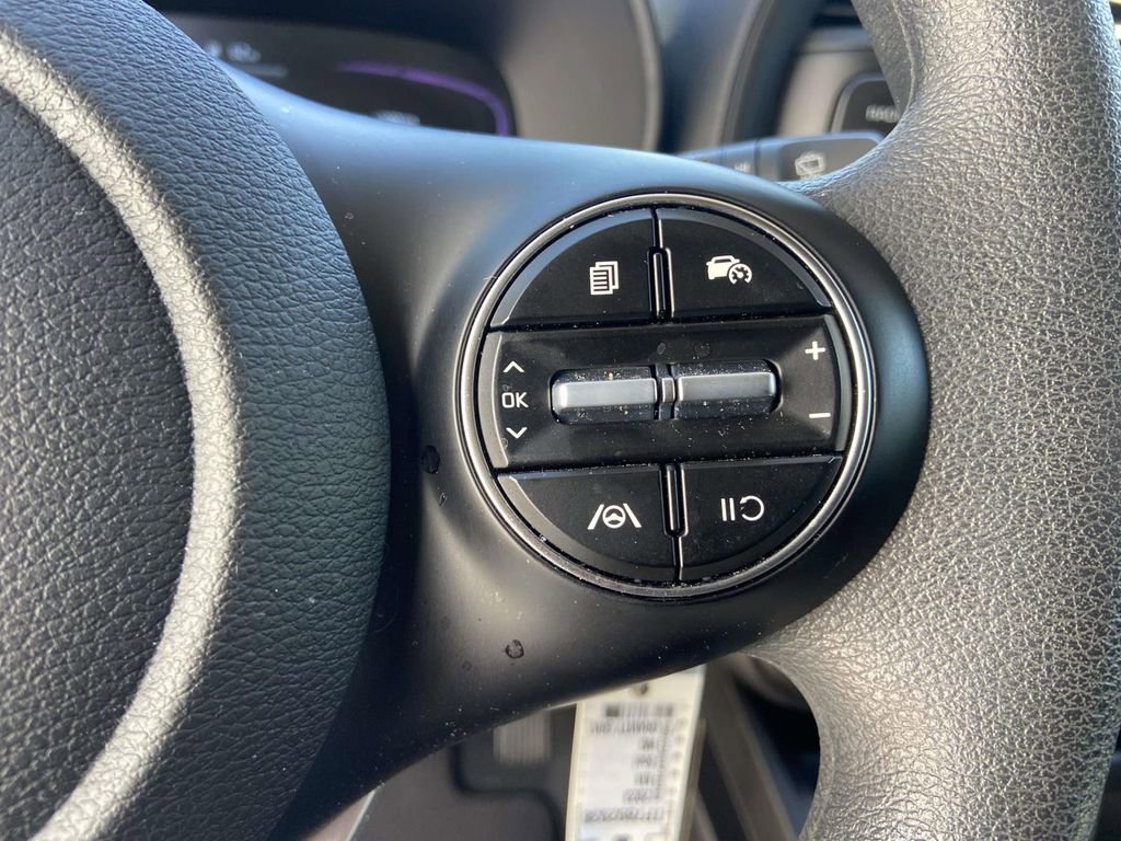 Used 2023 Kia Soul LX w/ Option Group 015 image 33
