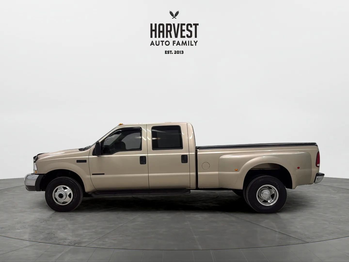 Used 1999 Ford F350 4x4 Crew Cab DRW Super Duty image 2