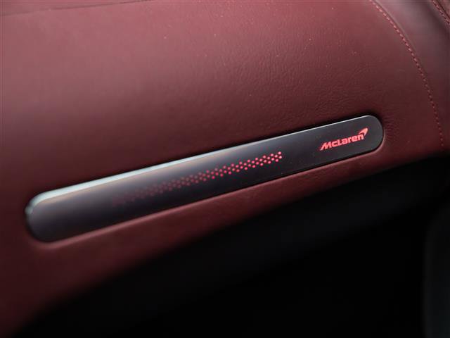 Used 2023 McLaren GT RWD image 30