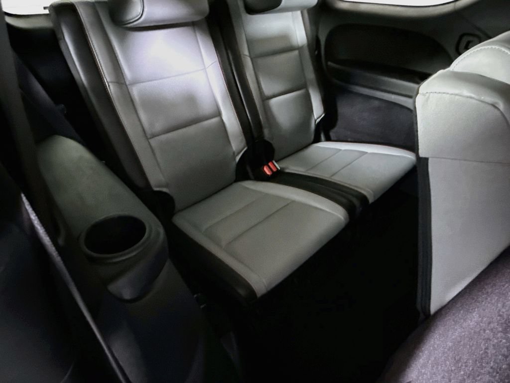 Used 2023 Dodge Durango R/T AWD/4WD image 32