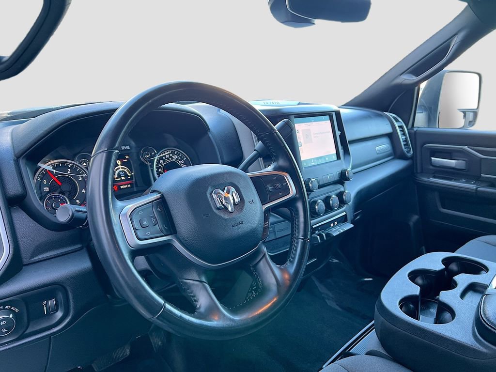 Used 2024 RAM 2500 Big Horn AWD/4WD image 9