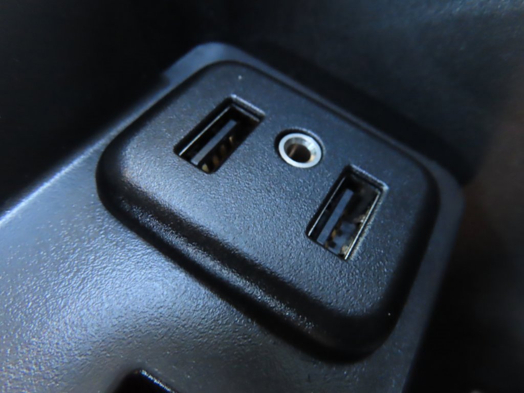 Certified 2018 GMC Yukon Denali w/ Denali Ultimate Package image 12