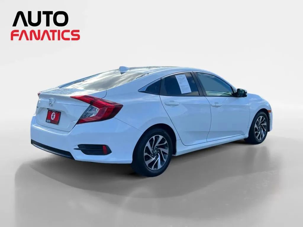 Used 2018 Honda Civic EX image 5