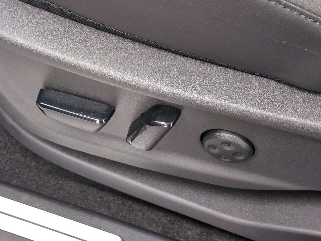 Certified 2024 Nissan Ariya AWD image 15