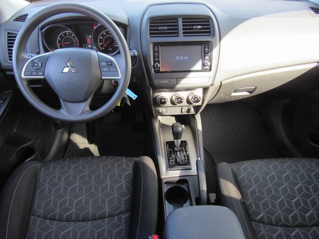 Used 2023 Mitsubishi Outlander Sport ES image 11