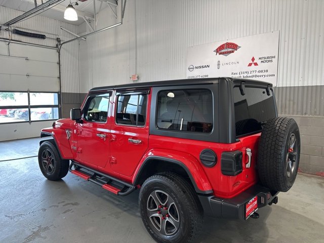 Used 2019 Jeep Wrangler Unlimited Sahara image 5