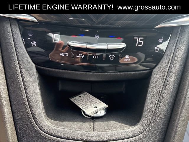 Used 2023 Cadillac XT6 Premium Luxury image 24