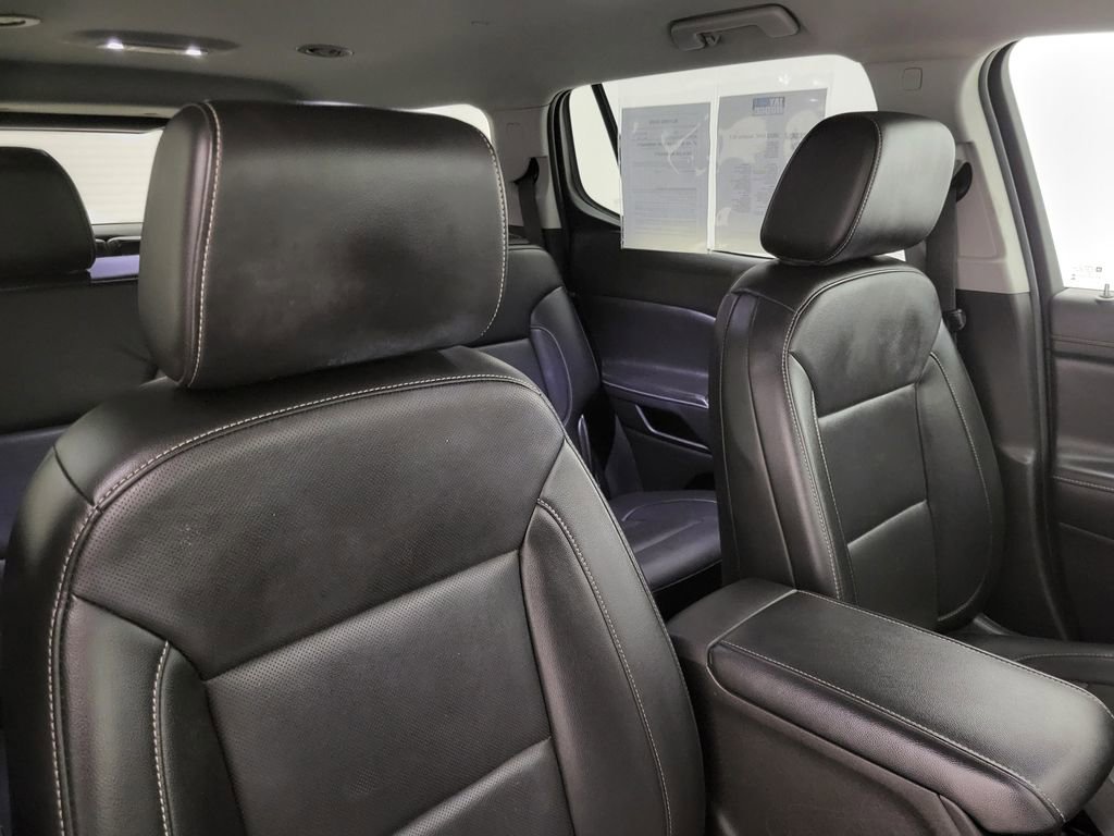 Certified 2023 GMC Acadia SLT image 41