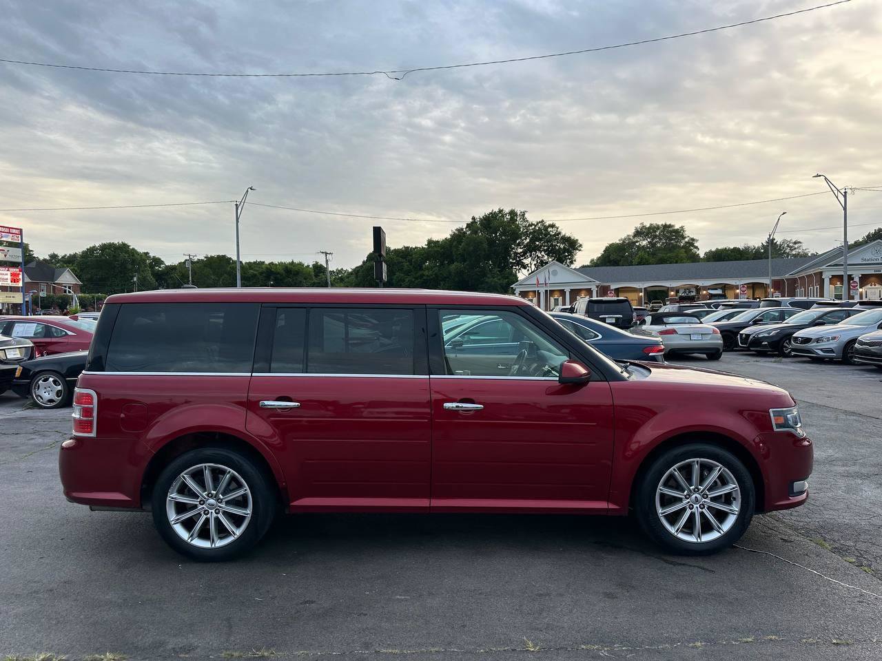 Used 2015 Ford Flex Limited FWD image 11