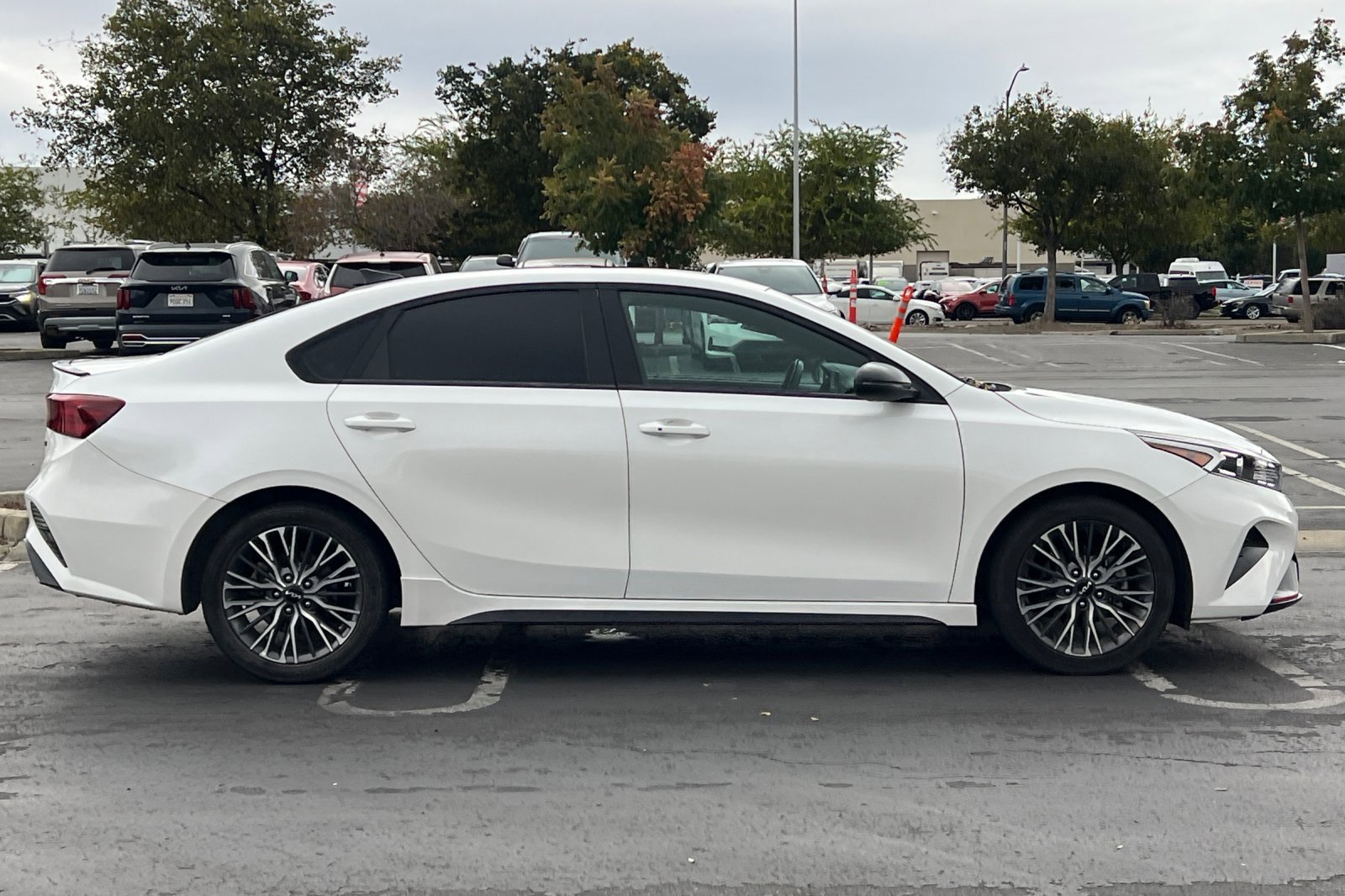 Certified 2022 Kia Forte GT-Line w/ GT-Line Premium Package image 3