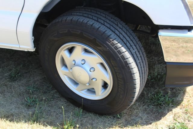 Used 2026 Ford E-350 and Econoline 350 Super Duty w/ Power Equipment Group RWD image 26