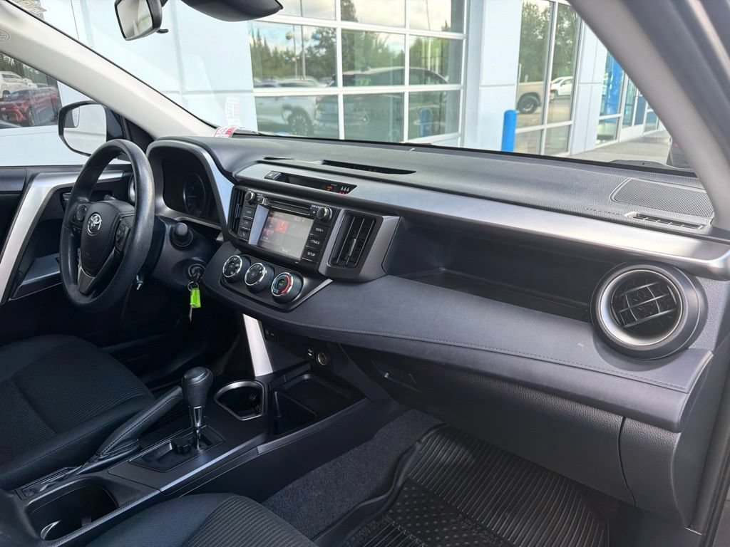Used 2017 Toyota RAV4 LE w/ All Weather Liner Package FWD image 25