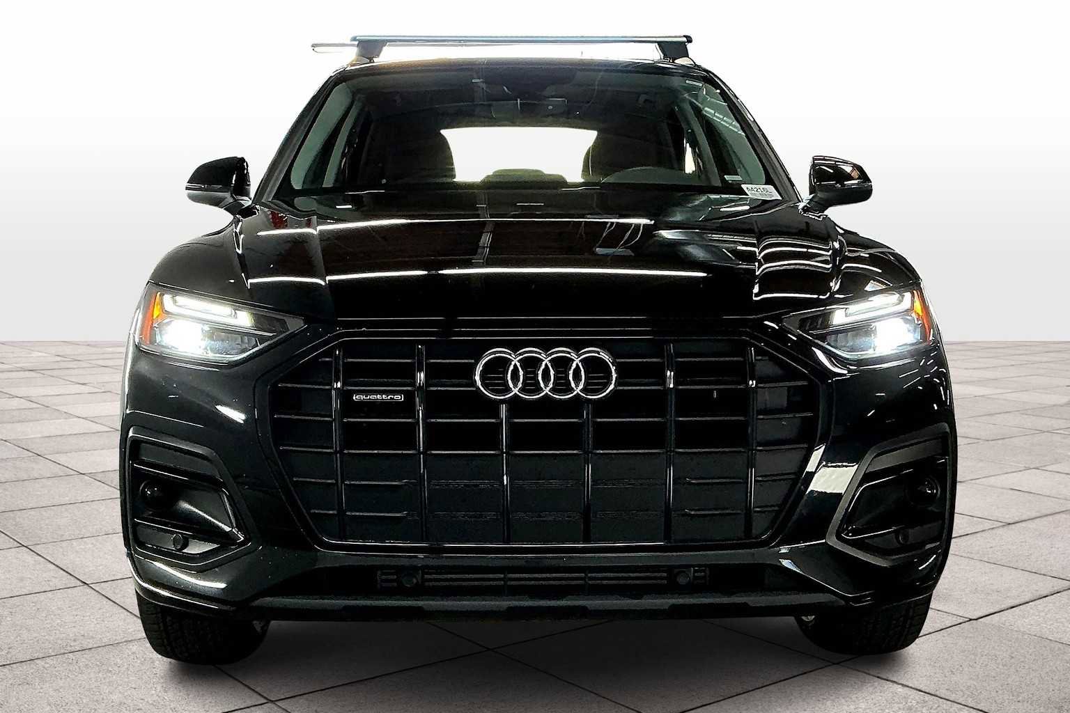 Used 2025 Audi Q5 2.0T Premium image 3