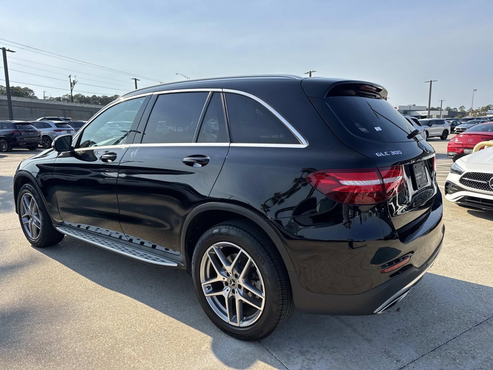 Used 2018 Mercedes-Benz GLC 300 4MATIC image 7