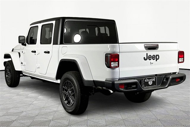 New 2026 Jeep Gladiator Sport image 4