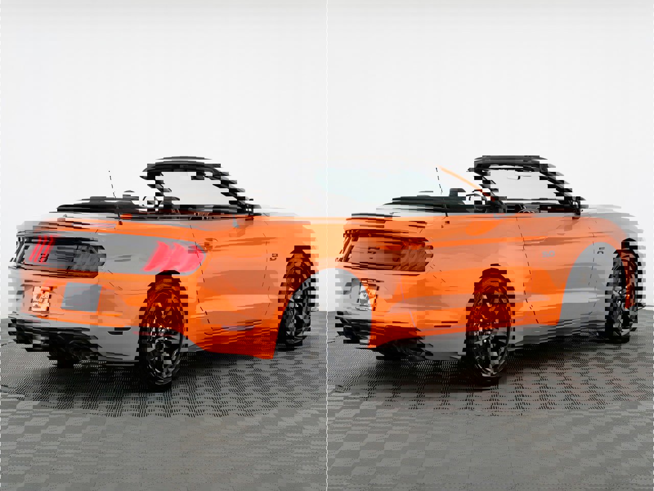 Used 2021 Ford Mustang GT Premium w/ Equipment Group 401A image 13