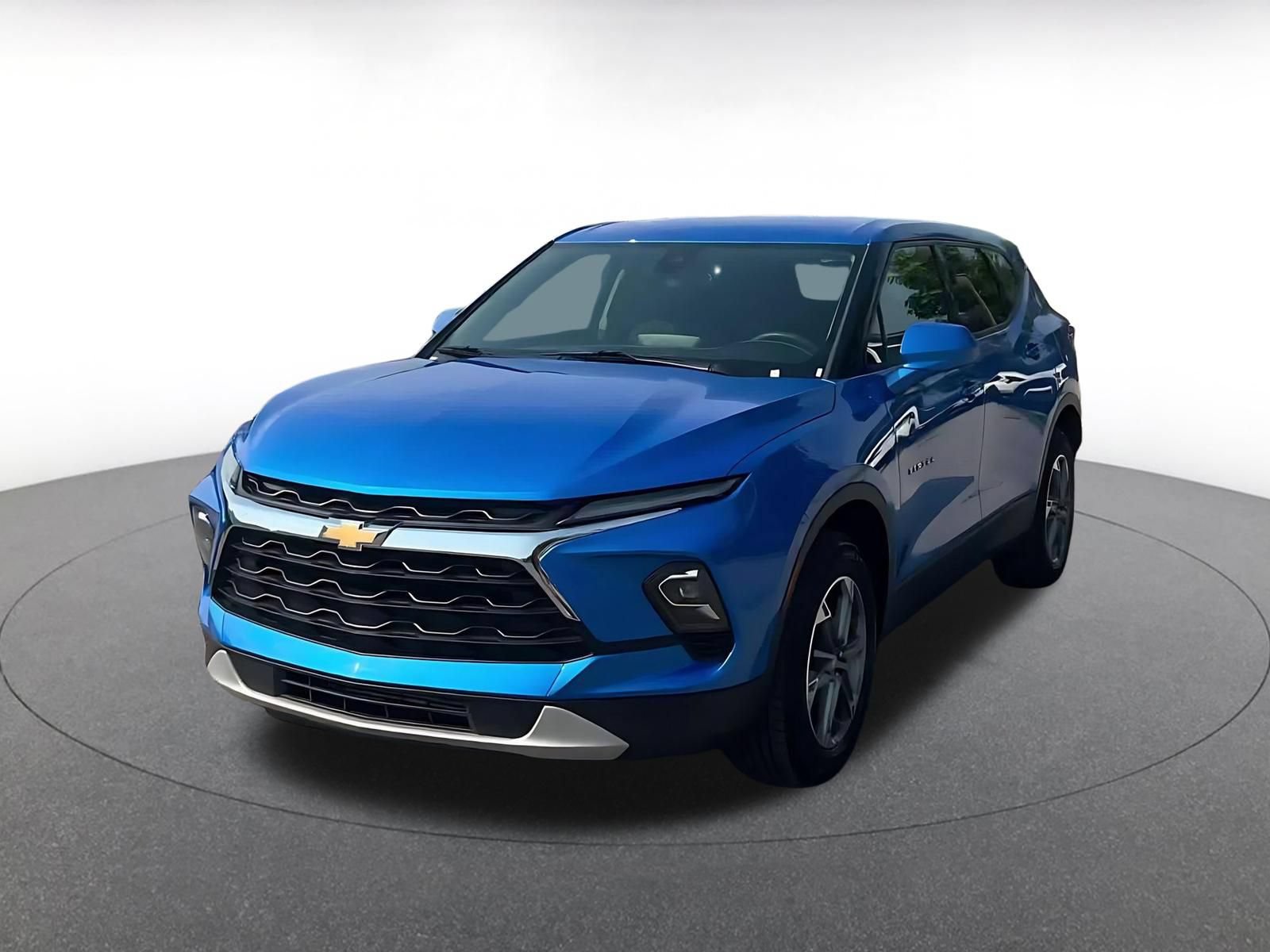Used 2026 Chevrolet Blazer LT AWD/4WD image 6