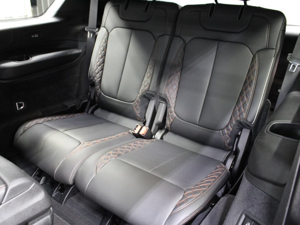Used 2023 Jeep Grand Cherokee L Summit AWD/4WD image 19
