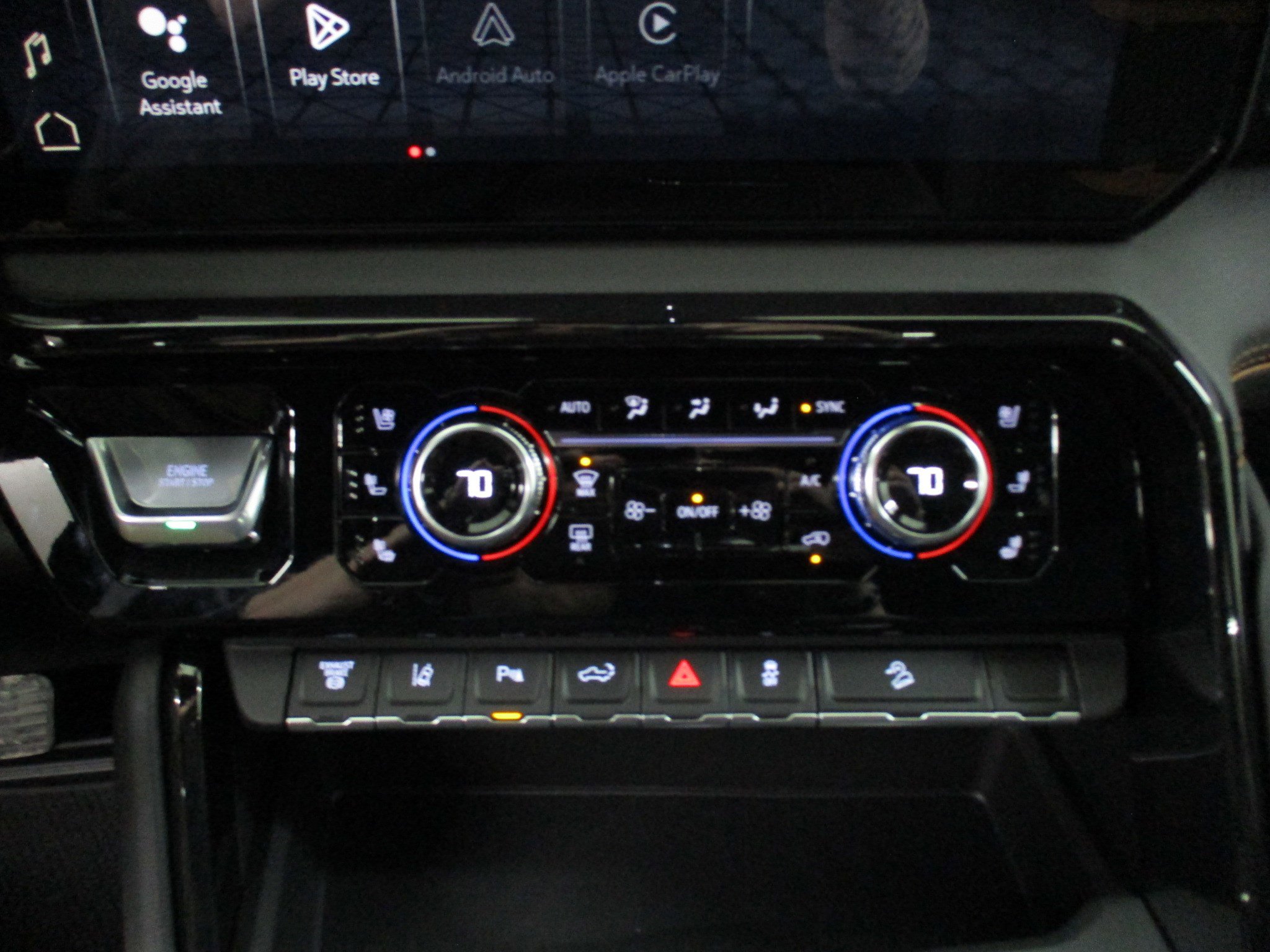 New 2025 GMC Sierra 2500 AT4 w/ Technology Package image 29